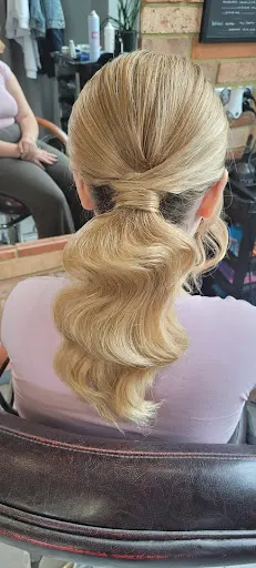Salon fryzjerski "Coco Hair" Magdalena Grubińska